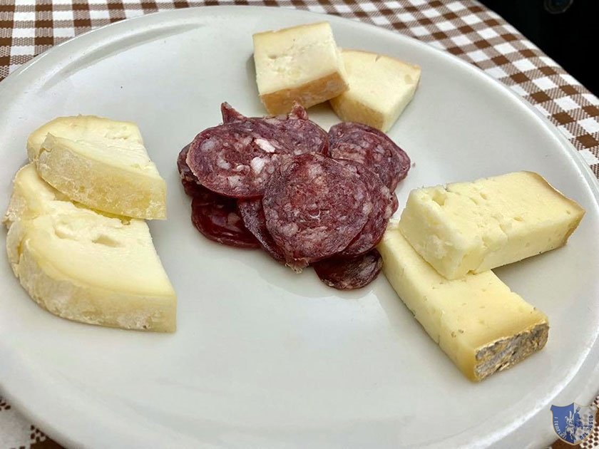 Salamino e formaggi