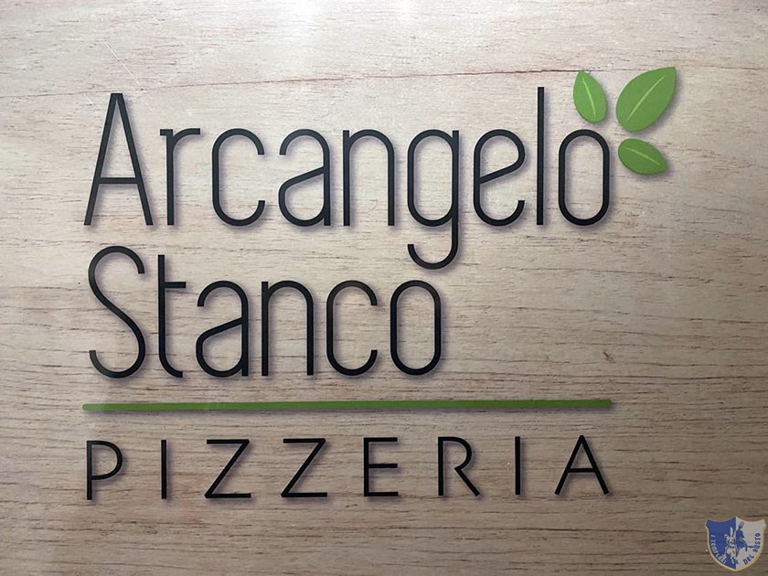 Arcangelo Stanco Pizzeria Sturno Av Insegna Esterna