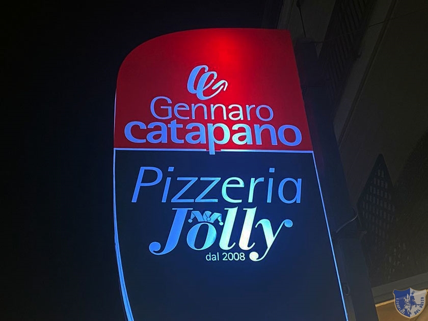 Gennaro Catapano Pizzeria Jolly Insegna Esterna