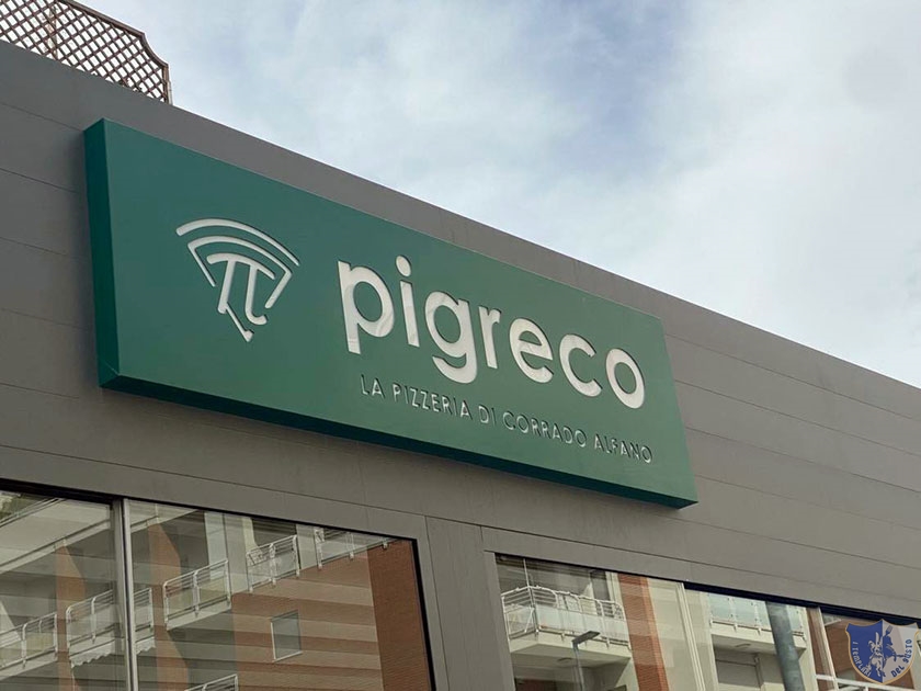 PiGreco Pizzeria Volla Insegna Esterna