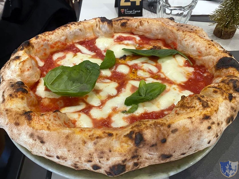 Pizzeria Vincenzo Capuano Pomigliano DArco La Margherita
