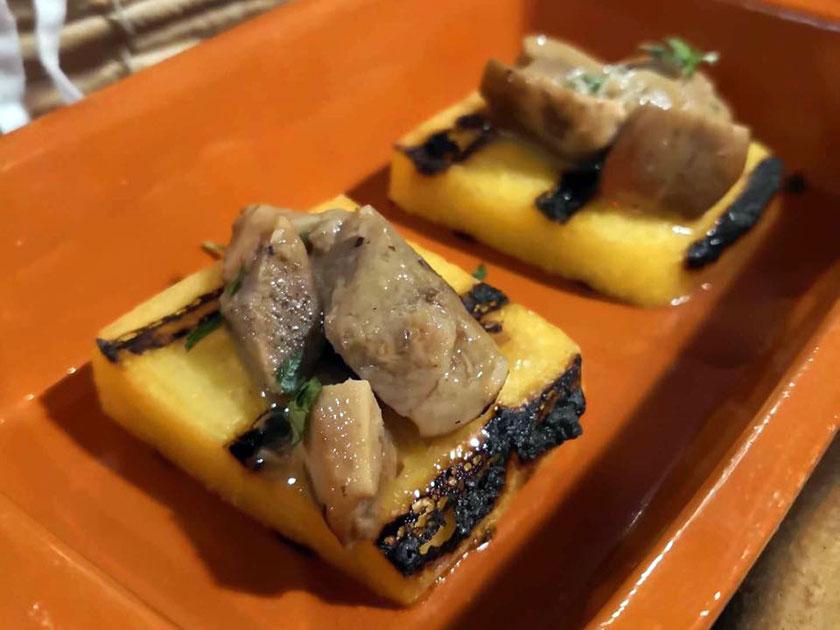 Trancetti di polenta grigliata con funghi porcini