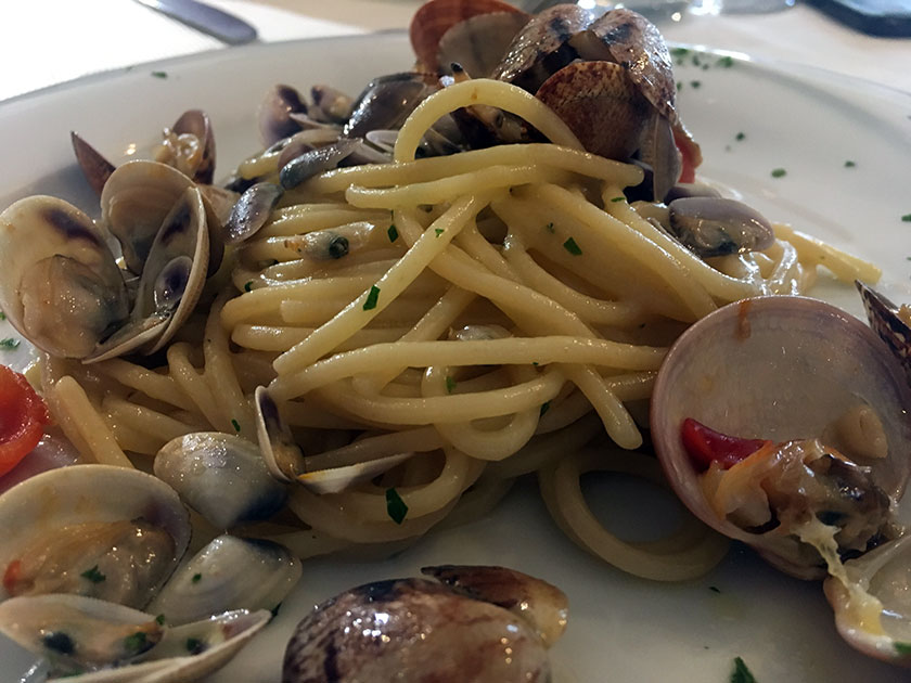 Spaghettoni ai frutti di mare