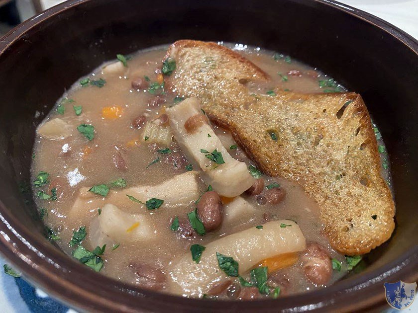 Zuppa di fagioli borlotti e cotica