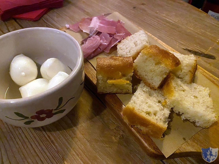 Hosteria Lu Vic pdent Aperitivo in cantina