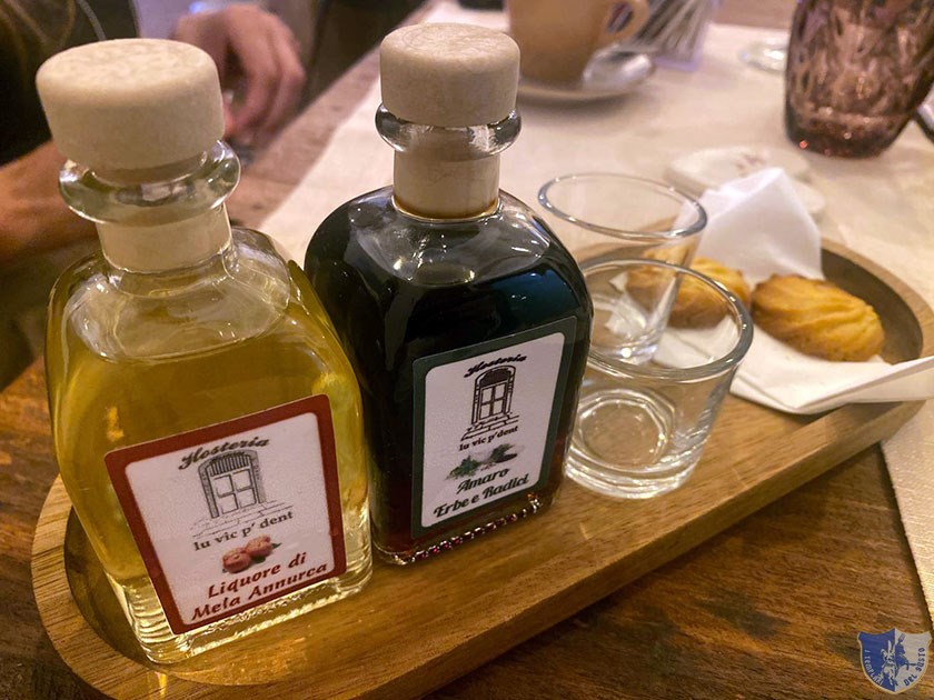 Liquorini e biscotti artigianali