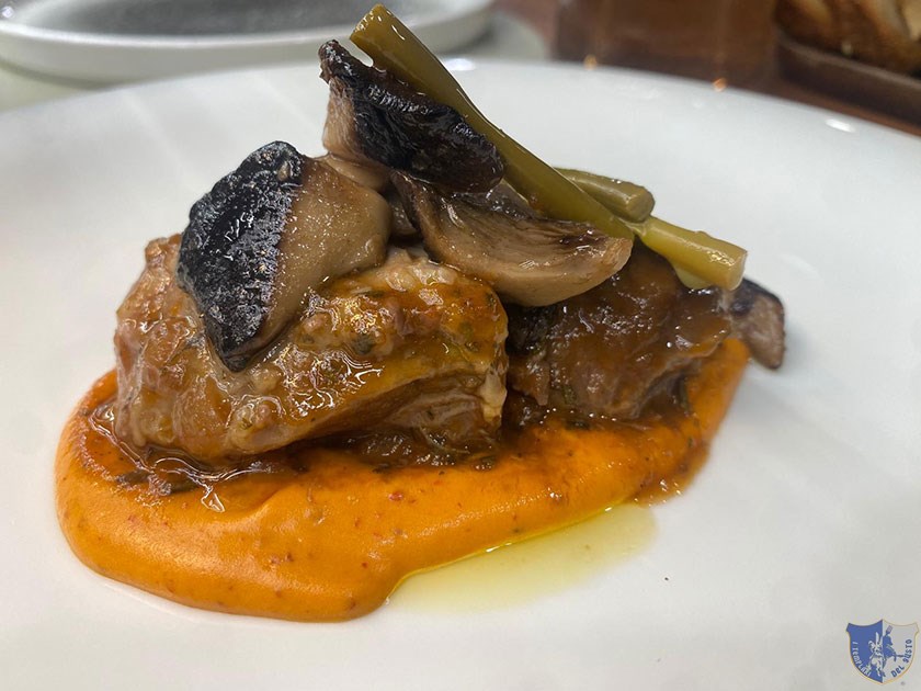 Guancia con funghi cardoncelli
