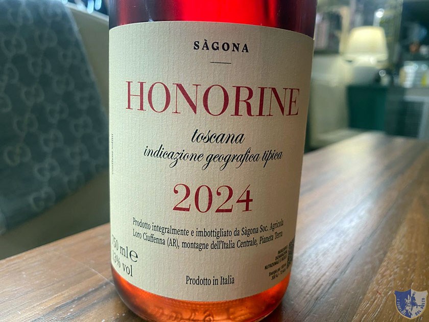 Honorine della cantina Sàgona Rosato