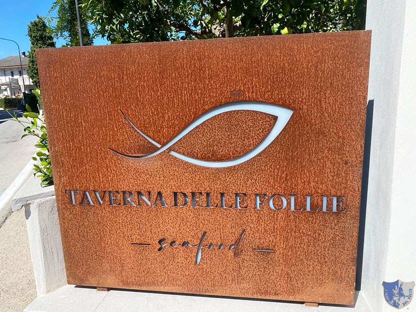 Taverna delle Follie Limatola Insegna esterna