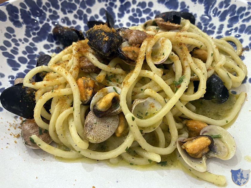 Troccoli con cozze e vongole