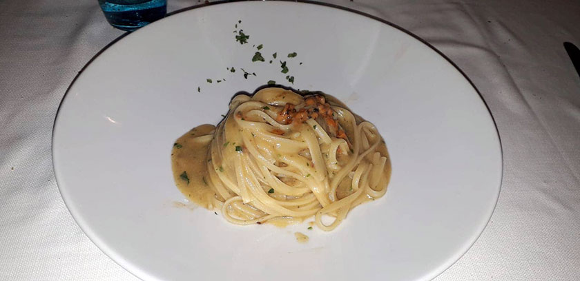 Linguine con i ricci di mare