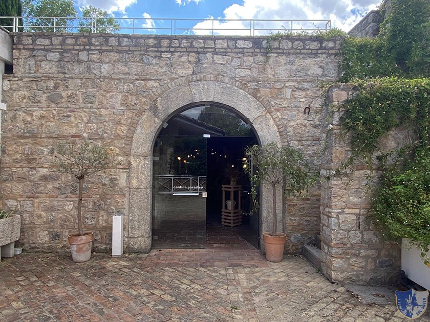 Peppe Zullo Orsara di Puglia Ingresso Cantina Paradiso