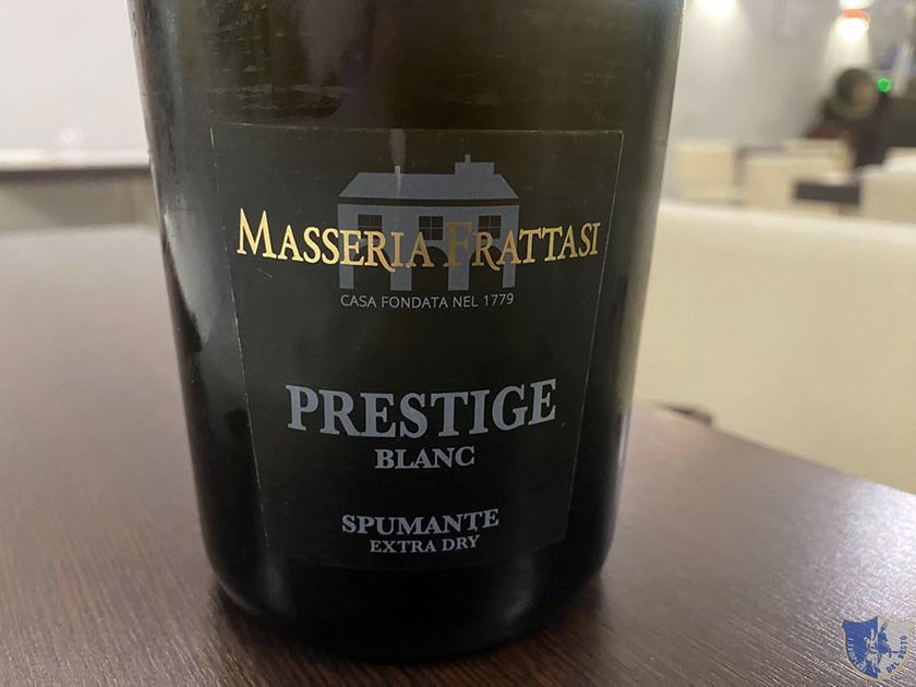 Prestige Blanc spumante Extra Dry di Masseria Frattasi