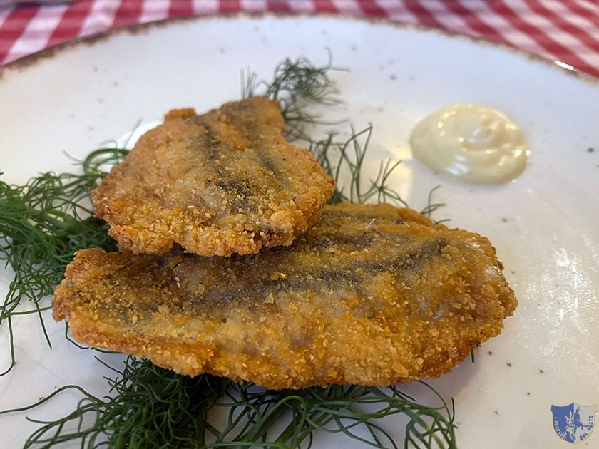 Alici di Cetara ripiene di provola affumicata e maionese artigianale agli agrumi