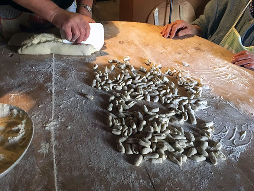 Gnocchi fatti a mano