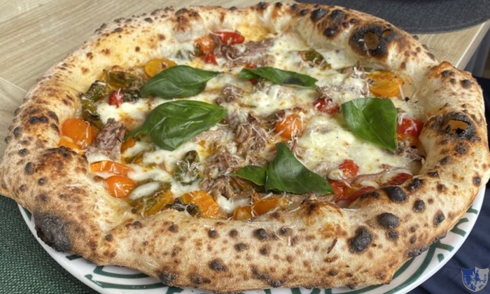 PiGreco Pizzeria. Volla (Na). Spettacolo puro, la pizza di Corrado Alfano è una certezza.