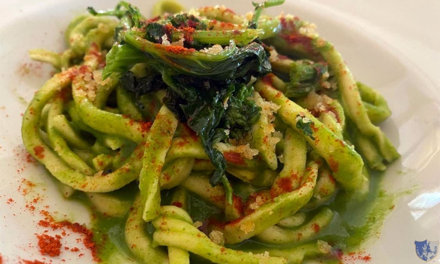 La Pergola. Gesualdo (Av) - Maccaronara con broccoli, colatura di alici di Cetara e pane soffritto