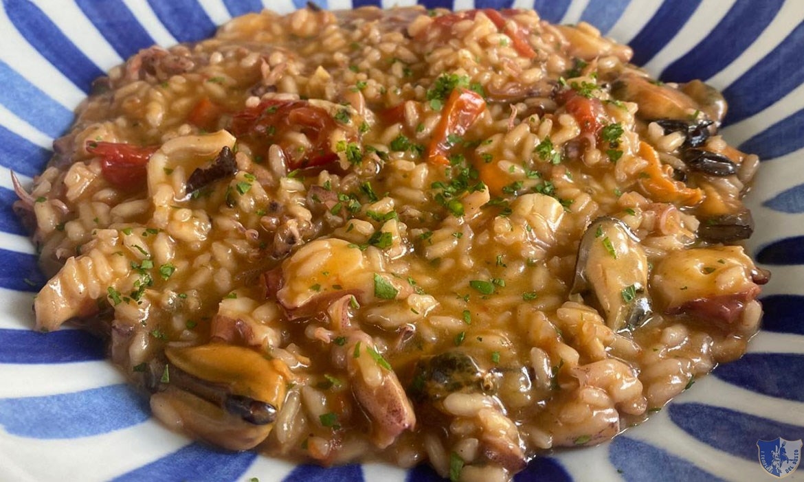 Benvenuti a Bordo. Pomigliano D'Arco (Na). Un porto sicuro per chi ama la buona cucina di mare.