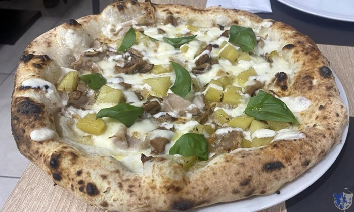 Quattro Spicchi Pizzeria. Tufino (Na). La pizza di Giuseppe Caputo è una certezza.