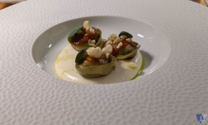 Gallery Bistrot Contemporaneo. Troia (Fg) - Tortelli di grano arso in farcia di bracioletta con spuma di caciocavallo podolico e olio al finocchietto selvatico.