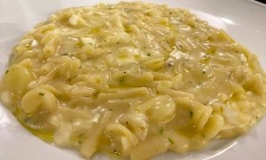 Bistrot Zì Rosa. Sant&#039;Anastasia (Na) - Pasta e patate con provola