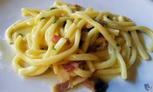 Tenuta dei Quiriti. Alvignano (Ce) - Scialatielli in vellutata di patate, pancetta di nero e caciocavallo podolico